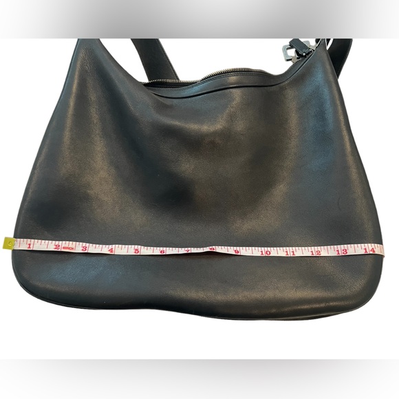 GUCCI Authentic Leather G Clasp- 001-3341- Vintage, shoulder bag - Picture 15 of 17